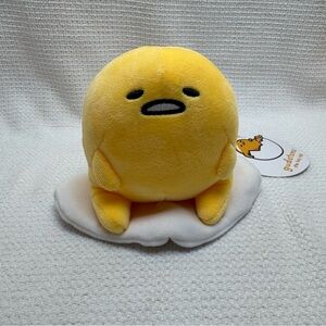 Gudetama the Lazy Egg Sanrio Plush, NWT